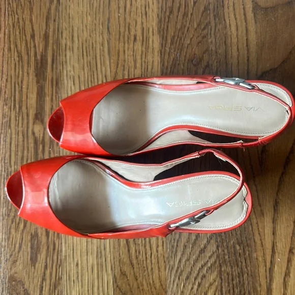 Via Spiga Red Patent Leather Stiletto Heels - Picture 2 of 6
